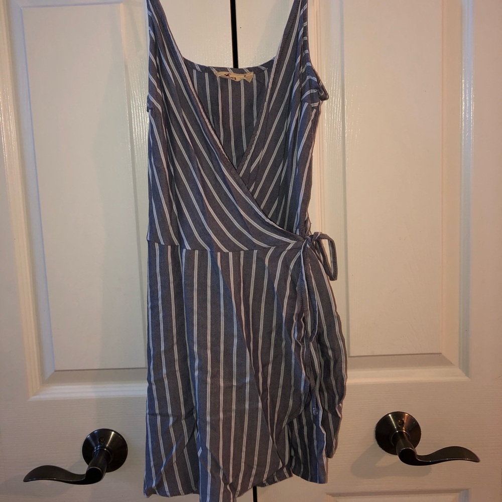 Hollister romper